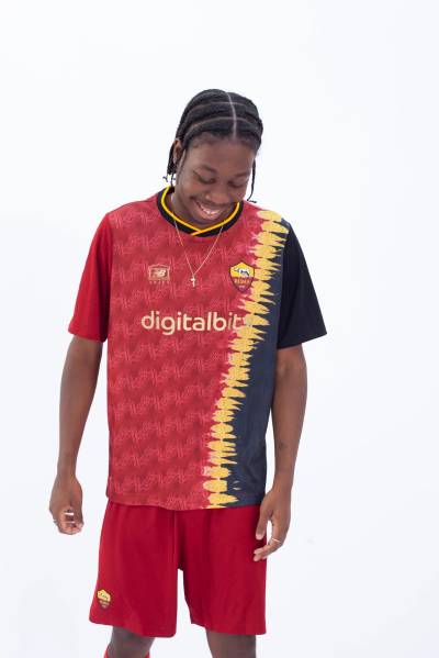 as_roma_x_aries_2022_new_balance_jersey_g.jpg