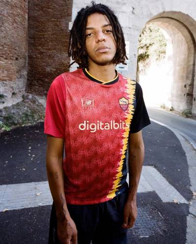 as_roma_x_aries_2022_new_balance_jersey_h.jpg