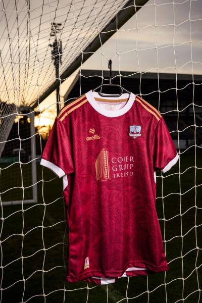 galway_united_2024_oneills_home_kit_d.jpeg