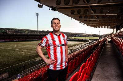 derry_city_2024_oneills_home_kit_a.jpeg