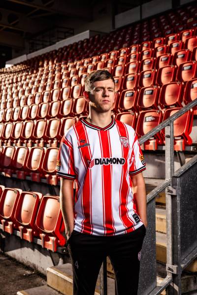 derry_city_2024_oneills_home_kit_d.jpeg