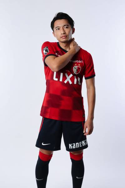 kashima_antlers_2024_nike_home_kit_b.jpeg