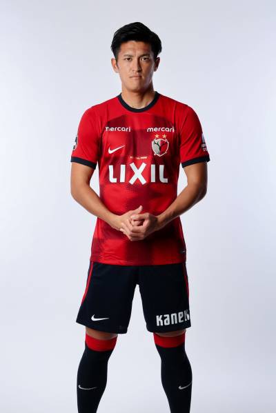 kashima_antlers_2024_nike_home_kit_c.jpeg