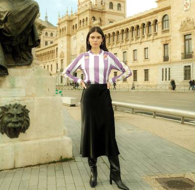 real_valladolid_2023_urban_style_home_shirt_0h.jpg