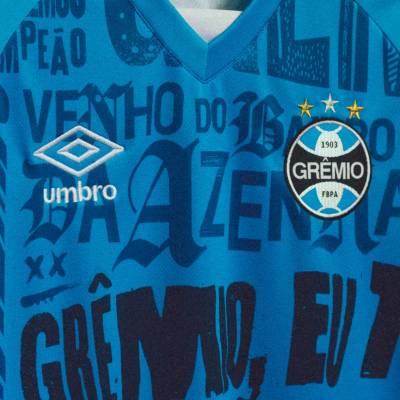 gremio_2023_24_umbro_special_edition_shirt_b.jpg