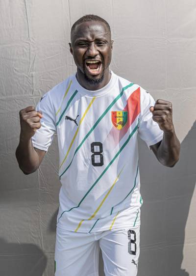 guinea_2024_puma_away_kit_2.jpg