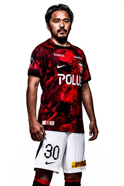 urawa_red_diamonds_2024_nike_home_kit_c.jpeg