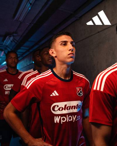 independiente_medellin_2024_adidas_home_kit_a.jpeg