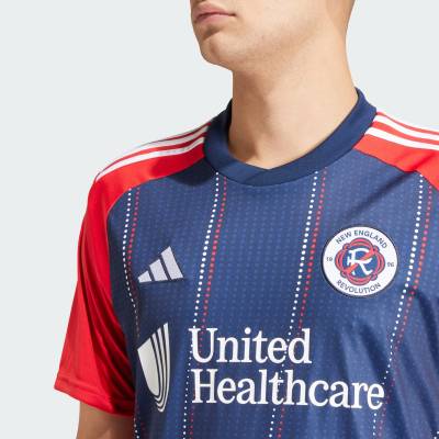 new_england_revolution_2024_25_adidas_home_kit_l1.jpg