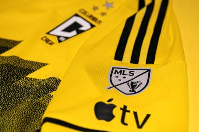 columbus_crew_2024_25_adidas_home_kit_k.jpeg