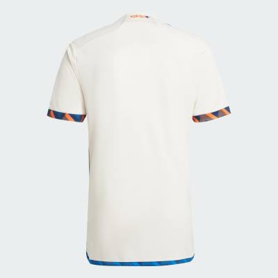 fc_cincinnati_2024_25_adidas_away_kit_e1.jpg