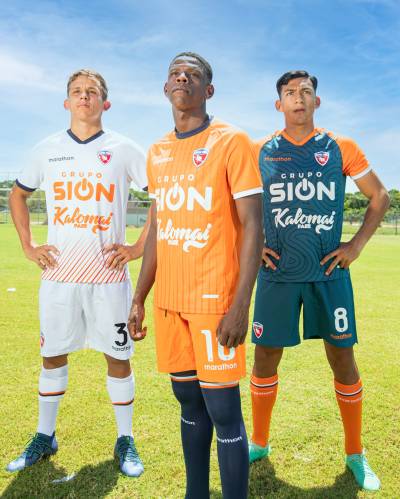 royal_pari_2024_home_away_third_kits_b.jpeg