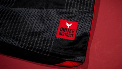 dc_united_2024_25_adidas_home_kit_f.jpg