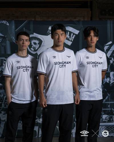 seongnam_fc_2024_umbro_away_kit_a.jpeg