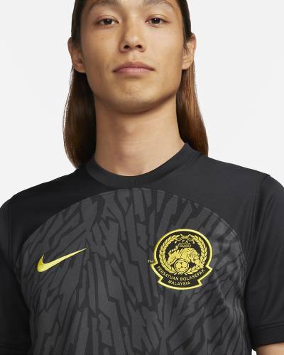 malaysia_2022_2024_away_kit_3.jpeg