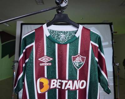 fluminense_2024_umbro_home_kit_e.jpg