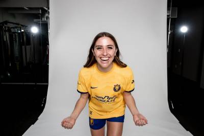 utah_royals_2024_nike_home_away_kits_c.jpeg