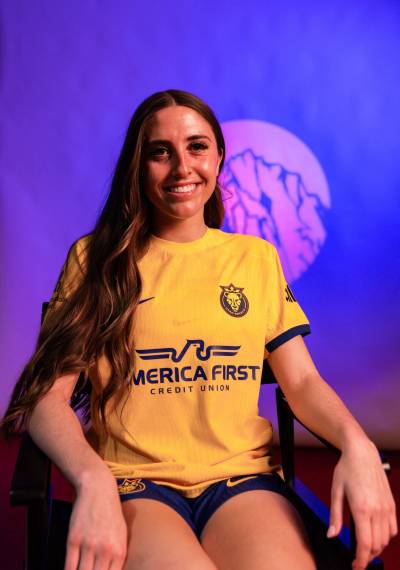 utah_royals_2024_nike_home_away_kits_d.jpeg