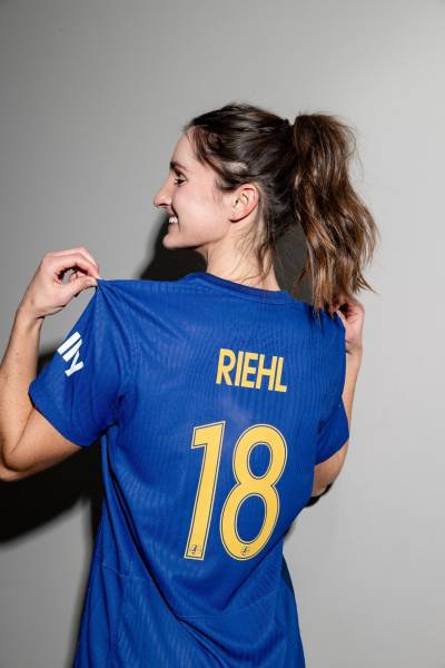 utah_royals_2024_nike_home_away_kits_m.jpeg