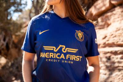 utah_royals_2024_nike_home_away_kits_n.jpeg