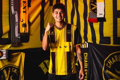 charleston_battery_2024_hummel_home_kit_b1.jpeg