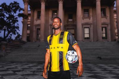 charleston_battery_2024_hummel_home_kit_c.jpeg