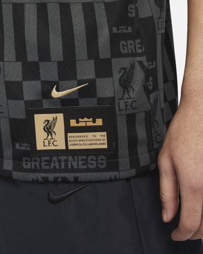 liverpool_lebron_2024_nike_shirt_7.jpeg