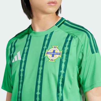 northern_ireland_2024_adidas_home_kit_f1.jpg