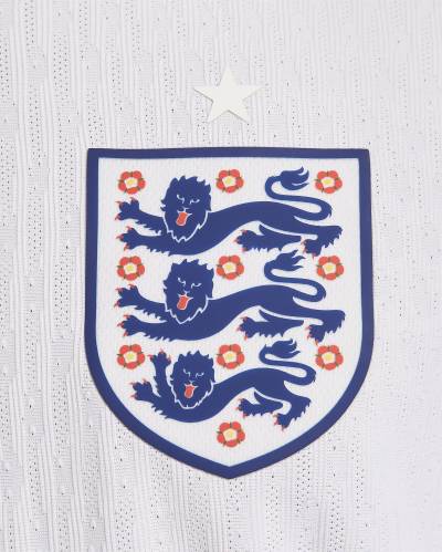 england_2024_nike_home_kit_05.jpeg