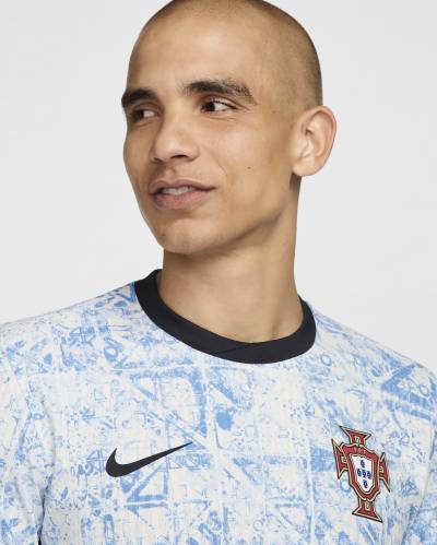 portugal_2024_nike_away_shirt_3.jpeg