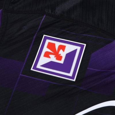 fiorentina_2022_2023_fourth_kit_04.jpg