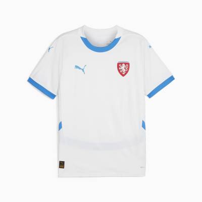 czech_republic_2024_puma_away_kit_7.jpeg