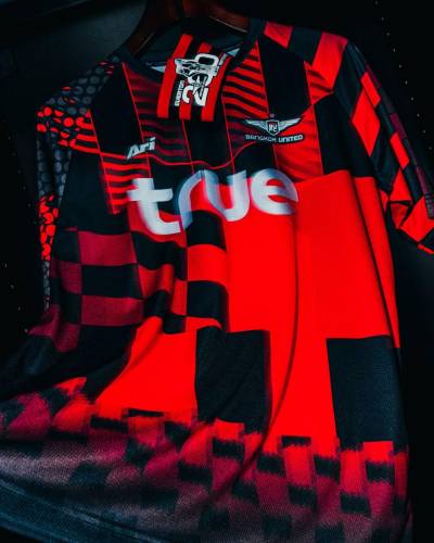 bangkok_united_2023_24_ari_fourth_kit_f.jpeg