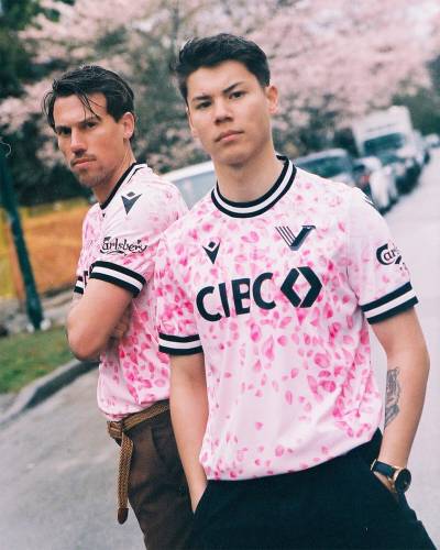 vancouver_fc_2024_macron_away_kit_a.jpeg