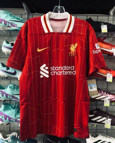 liverpool_2024_25_home_shirt_leaked_a.jpg