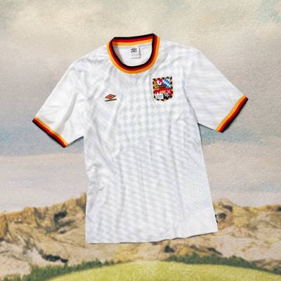 germany_2024_umbro_iconic_graphic_jersey_a.jpeg