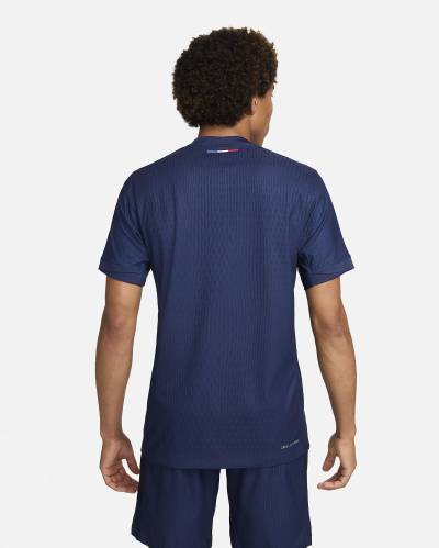 paris_saint_germain_2024_25_nike_home_kit_02.jpeg