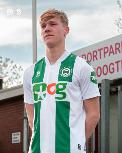 fc_groningen_24_25_robey_home_kit_a.jpeg