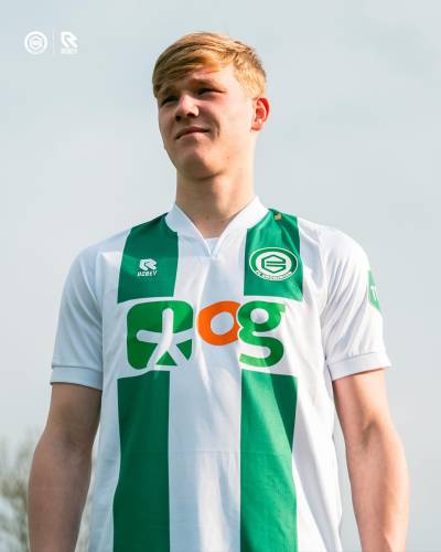 fc_groningen_24_25_robey_home_kit_b.jpeg