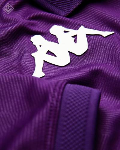 fiorentina_24_25_kappa_home_kit_e.jpeg