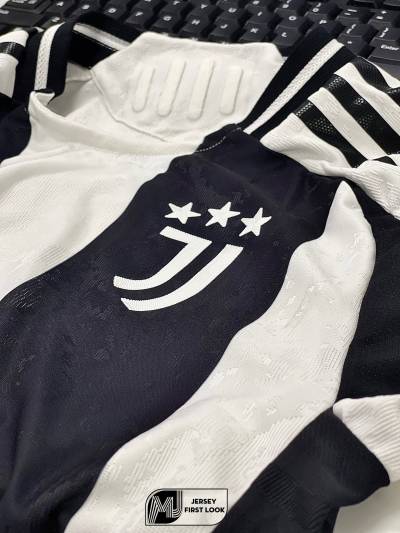 juventus_24_25_home_shirt_leaked_c.jpg