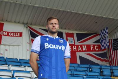 gillingham_24_25_macron_home_kit_d.jpg