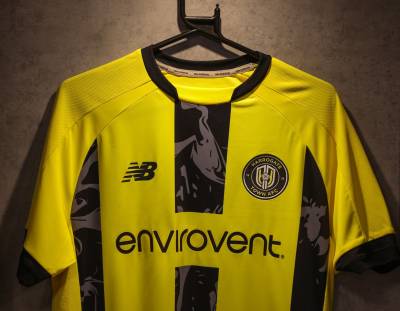 harrogate_town_24_25_new_balance_home_kit_c.jpeg