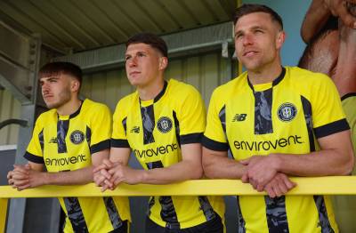 harrogate_town_24_25_new_balance_home_kit_f.jpeg