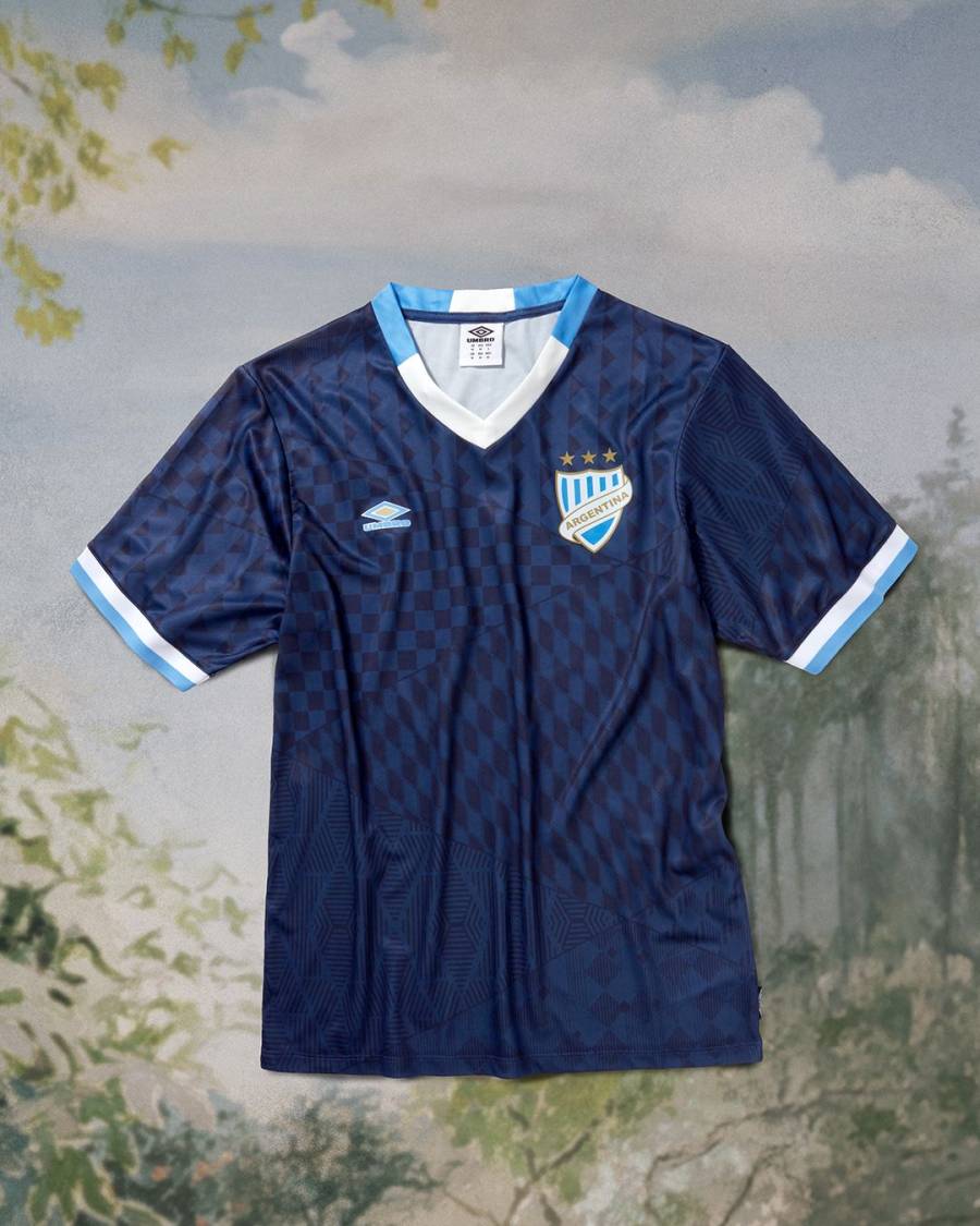 argentina_2024_umbro_iconic_graphic_jersey_a.jpeg