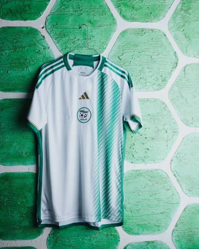 algeria_2022_2023_home_kit_1.jpg