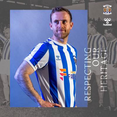 kilmarnock_24_25_hummel_home_kit_f.jpeg