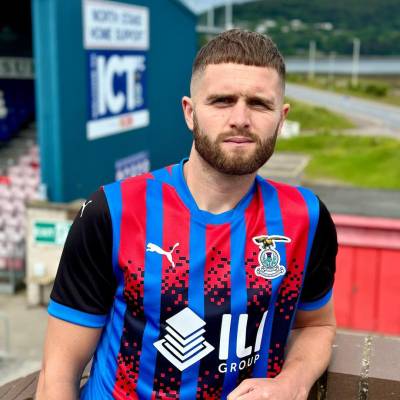 inverness_caledonian_thistle_24_25_puma_home_kit_b.jpeg