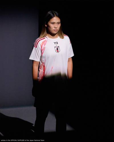 japan_2024_y_3_away_kit_2.jpg