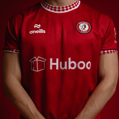 bristol_city_24_25_oneills_home_kit_c.jpeg